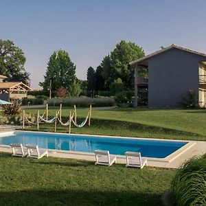 Hotel Lodge La Petite Couronne
